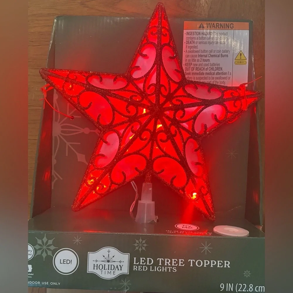 LED Star Christmas Tree Topper red battery operated NEW NWT Xmas holiday time